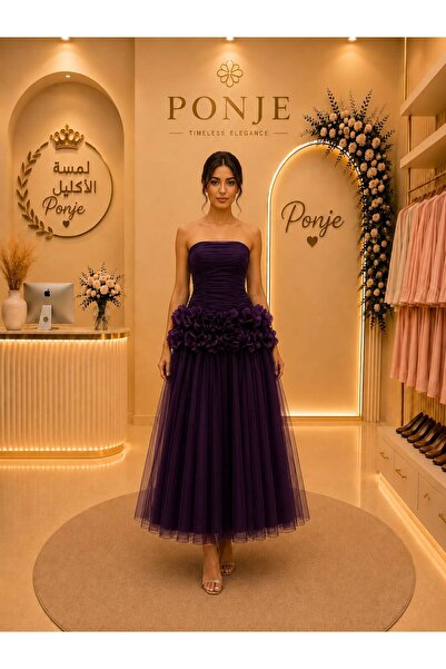 genric A Dress That Exudes Luxury with a Sophisticated Feminine Design and De...