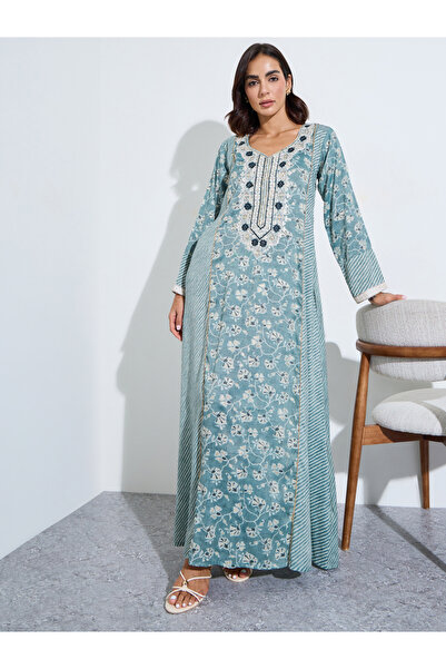 Amirah By Styli Print Colour Mix Jalabiya With Embroidery At Neck And Sleeve Hem