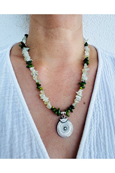 Serenite Collection Natural Broken Stone Ancient Medallion Design Necklace 45 cm