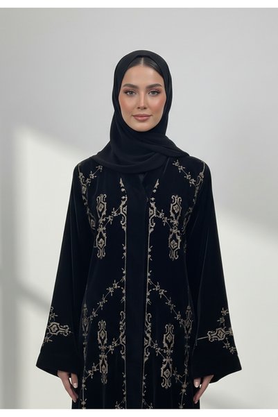 Nukhbaa Luxurious velvet abaya-845