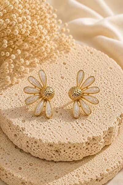 Jack Ferrero Daisy Gold Detailed Daisy Shaped Steel Women's Earrings