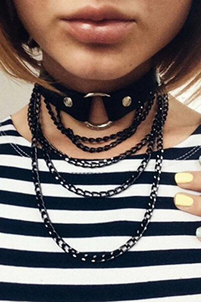 Angels Passion Leather Choker with Black Chain Detail