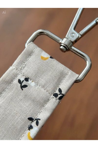PURSEMARK Cream Floral Patterned Keychain |   Durable Handmade Keychain