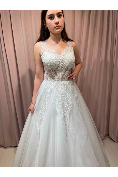 Gelinlik evden çıkış yada nikah kıyafeti