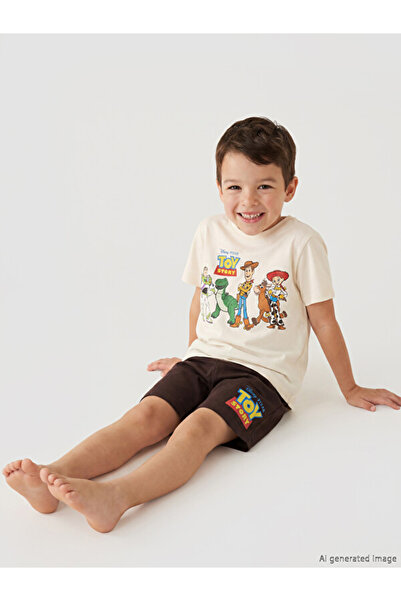 LC Waikiki طقم بيجامة للأولاد مطبوع عليه I Toy Story من Freezen Store