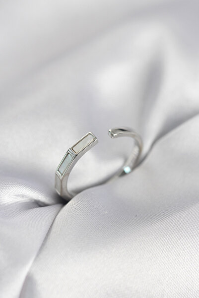 Mega Bazaar Silver Color Pearlescent Bar Model Women's Ring
