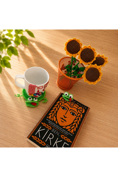 Masal Gurumi Oscar Amigurumi Örgü Kitap Ayracı ve Bardak Altlığı