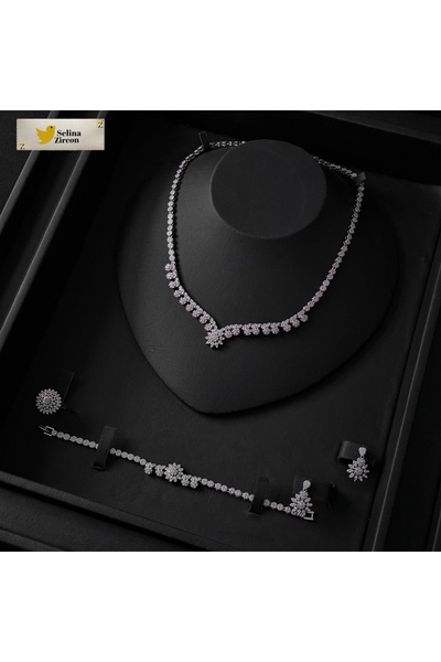 jewelrystore Luxury Diamond-Encrusted Accessories Set with Packaging