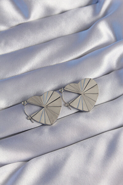 Generic Brand 316L Steel Silver Color Striped Plate Design Heart Earrings