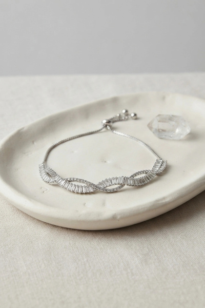 Clariss Silver Color Baguette Zircon Stone Spiral Model Brass Elevator Bracelet