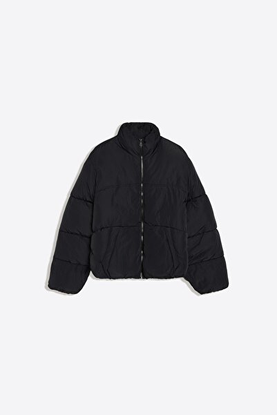 Bershka Su geçirmez kapitone ceket