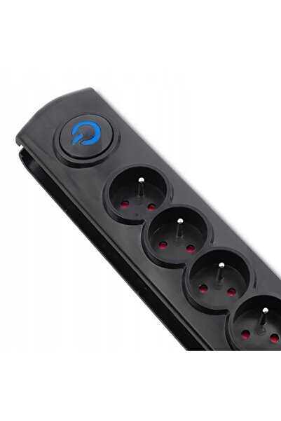 Qoltec Prelungitor cu protecție la supratensiune |   6 prize |   5m |   Negru