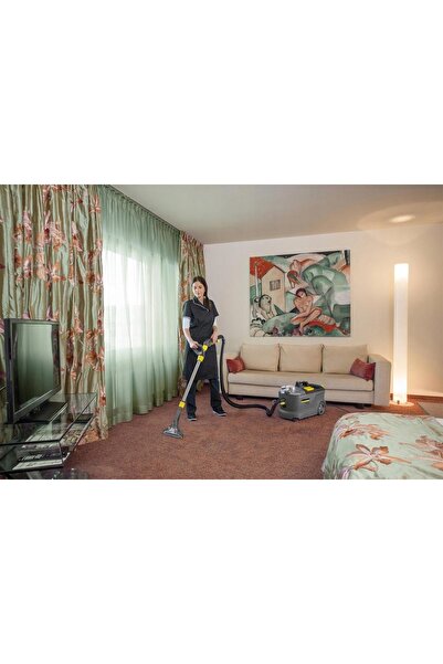 Karcher RM764 PENTRU CURĂȚAREA CIVOARELOR ȘI A TAPETERIEI 10L