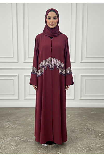 Nukhbaa Wave Embroidered Abaya | Nida Fabric