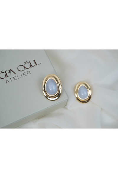 ATELİER TUĞBA Kp631 Gold Framed Oval Earrings with Seed Beads (30 mm)