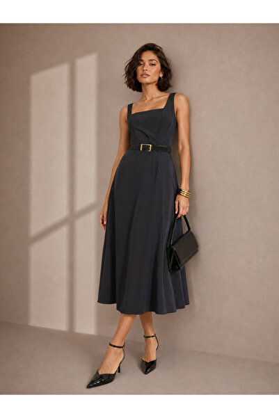 Styli Black Solid Square Neck Sleeveless A-Line Midi Dress