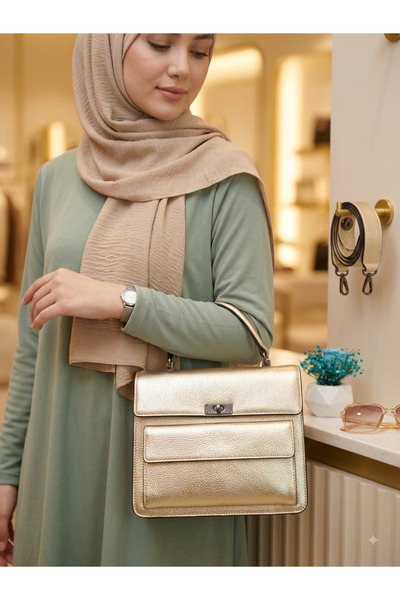 valentina victoria Valvi̇c Genuine Leather Medium Size Women's Bag with Pockets.