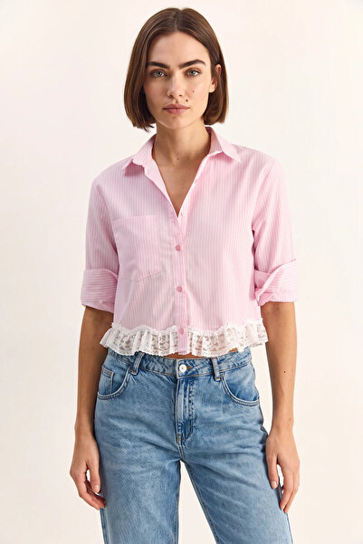 Efnaz style Women's Lace Detailed Striped Crop Pink Shirt