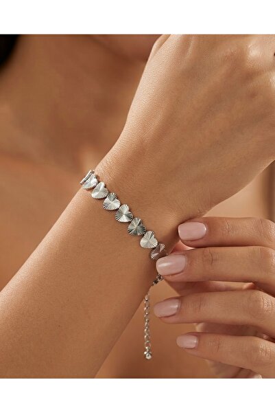 Kokoş Heart-Shaped Silver Color Bracelet