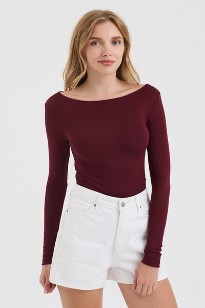 MODiSCHO Women's Burgundy Boat Neck Slim Fit Finger-Looped Ultra Soft Flexibl...
