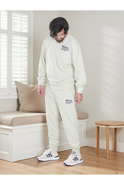 Finelook Men’s Vices Graphic Sweatshirt & Joggers Set – Soft Fleece Tracksuit