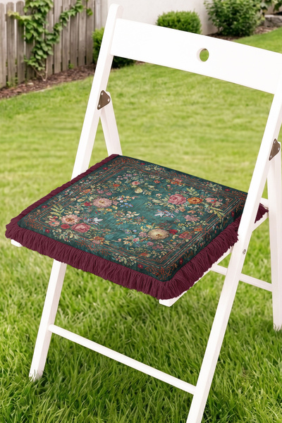 Realhomes Vintage Flower Garden and Border Pattern Fringed Zippered Chair Cus...