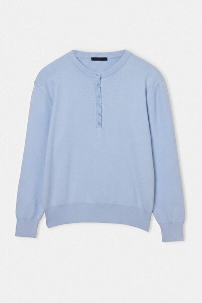 Trendyol Collection Wardrobe Essentials Baby Blue Crew Neck Buttoned Knitwear...