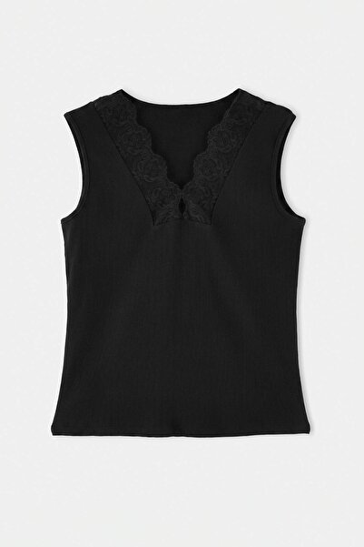 Trendyol Curve Black V Lace Collar Detailed Knitted Plus Size Blouse Tbbss26A...