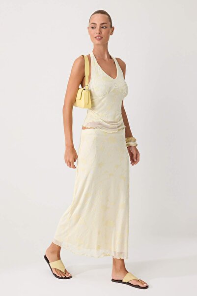 Trendyol Collection Light Yellow Plain Regular Sleeveless Tulle Knitted Botto...