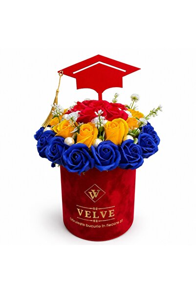 velve Aranjament floral absolvire 2026 tricolor in cutie de catifea cu tranda...