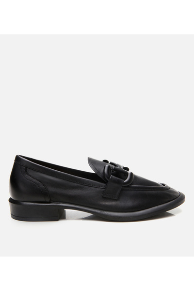 Hotiç Women's Leather Black Flexible Sole Casual Loafer
