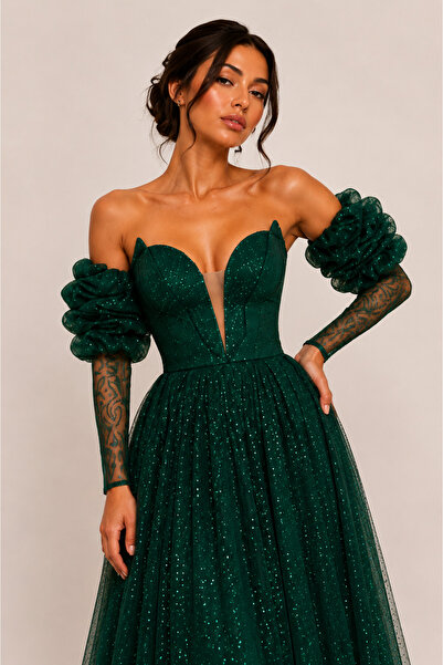 Lovely Dress Payet Detaylı Straplez Abiye Elbise