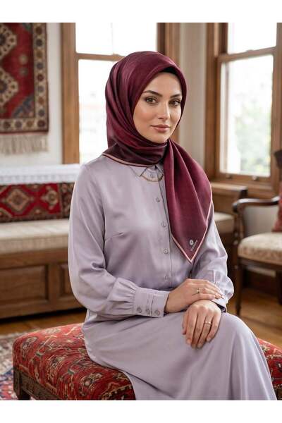 Vissona %100 Twill İpek Monogram Desenli Bordo Renkli 90x90 Eşarp Dikim Şekli...