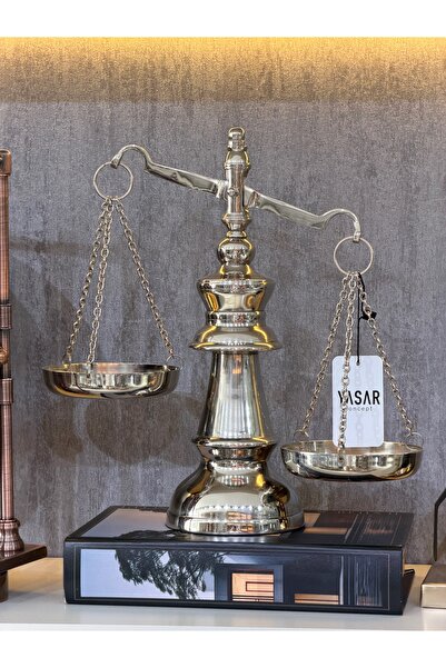 YASAR CONCEPT Justeon Metal Adalet Terazisi Gümüş 19x25 Cm