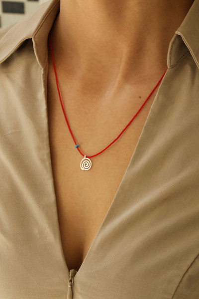 Spossy Silver Jewelry 925 Ayar Gümüş, Silver, Kırmızı İpli Güneş Kolye