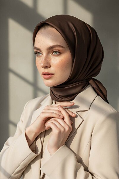 Vissona %100 Twill İpek Düz Kahverengi Renkli Daha Tok Exclusive Serisi 90x90...