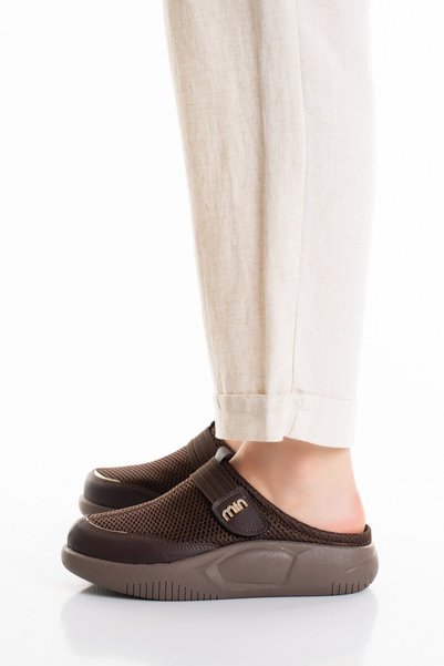 SEFERİ Women's Brown Orthopedic Sole Comfortable Closed-Front Slippers-Sabo Slippers-Hospital Slippers S1680