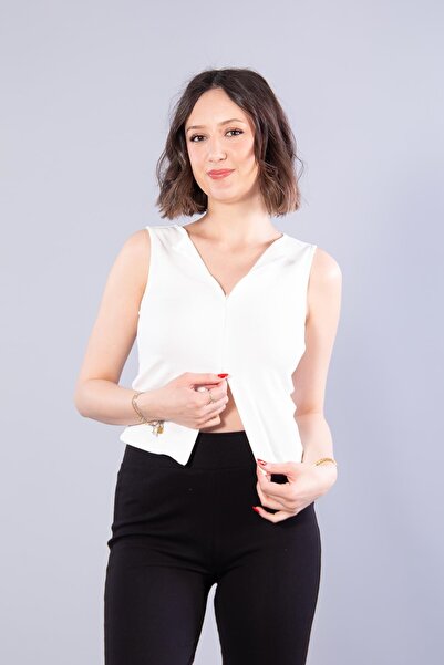 Mckanzie 10836 sleeveless o-neck blouse with zipper accessory
