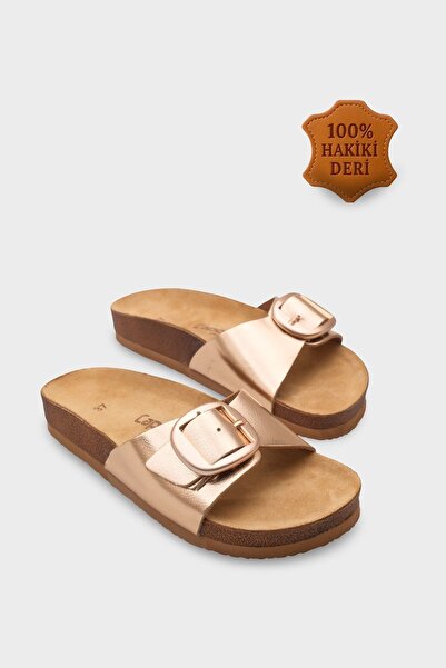 Capone Outfitters Lee Large Buckle Anatomical Cork Sole Leather Slippers
