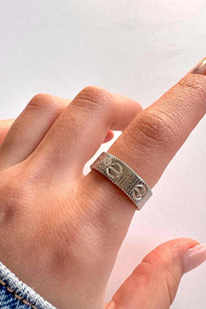 Leo'Stone Elegant Love Adjustable Women's Steel Ring