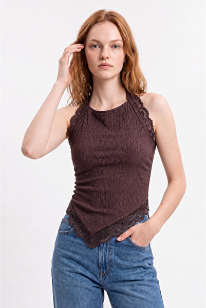 HAKKE Asymmetrical Cut Lace Detailed Stylish Blouse