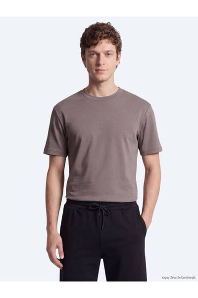 Kip Fındık Düz T-Shirt