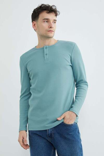 Fulla Moda Petek Fabric Half-Buttoned Sweatshirt