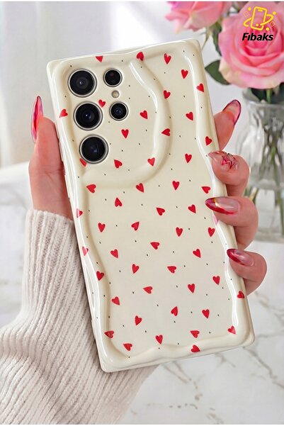 Fibaks Galaxy S25 Ultra Kılıf Kamera Korumalı Dalga Kenarlı Kırmızı Kalp Dese...