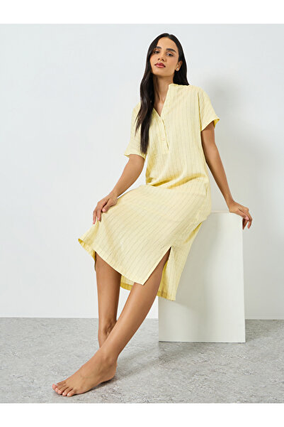 Styli Textured Double Striped Side Slit Viscose Blend Nightdress