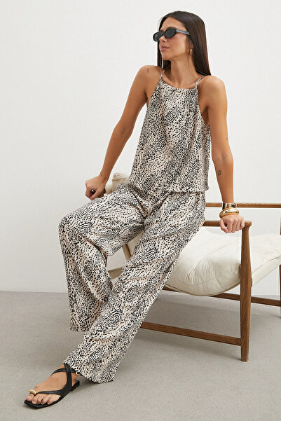 Leopard Pattern Drawstring Pants