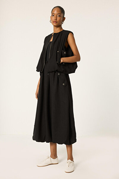 Touché Privé Zipped Vest Skirt Suit