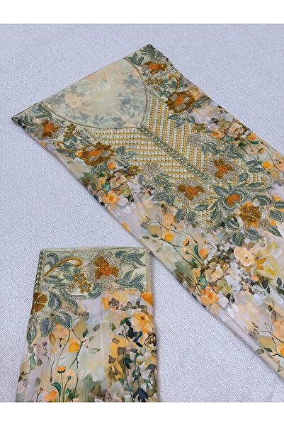 Tori Mehar Mahraoui Silk / Unstitched Cloth Without Any Stitching