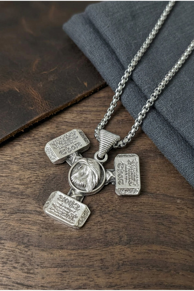 Velcari Minimalist Style Stainless Steel Men's Necklace with Eagle Figure