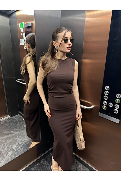 Özgece SIRT DEKOLTELİ KAHVE DRAPE ELBİSE